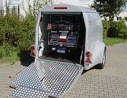 Goldwing-Anh�nger aus GFK
